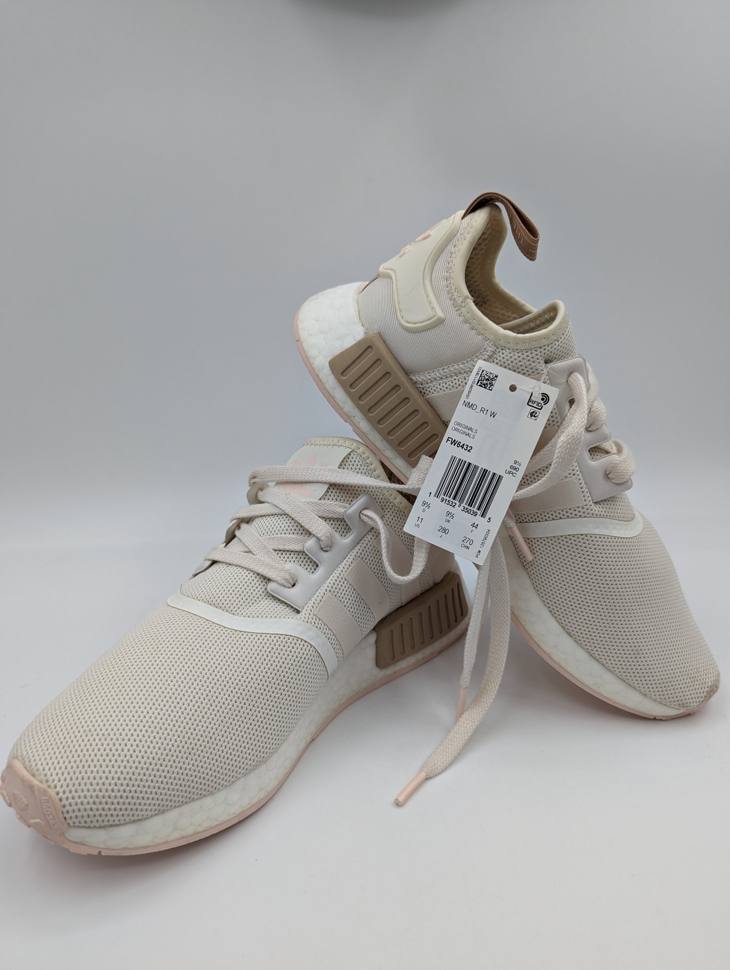 Adidas NMD R1 Boost Casual / Training Beige No 26