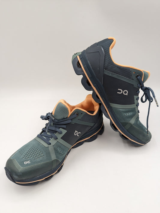On Swiss Cloud Casual / Running Verde / Naranja Tenue No 24.5