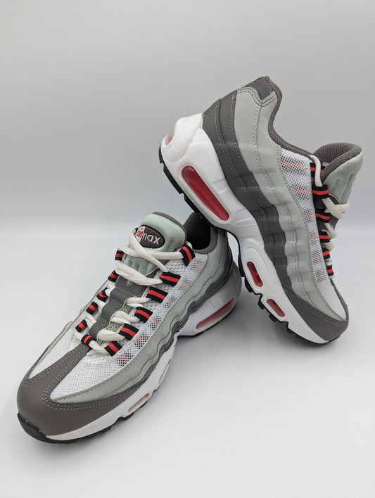 Nike Airmax 95 Casual / Training Gris / Rojo No 23.5