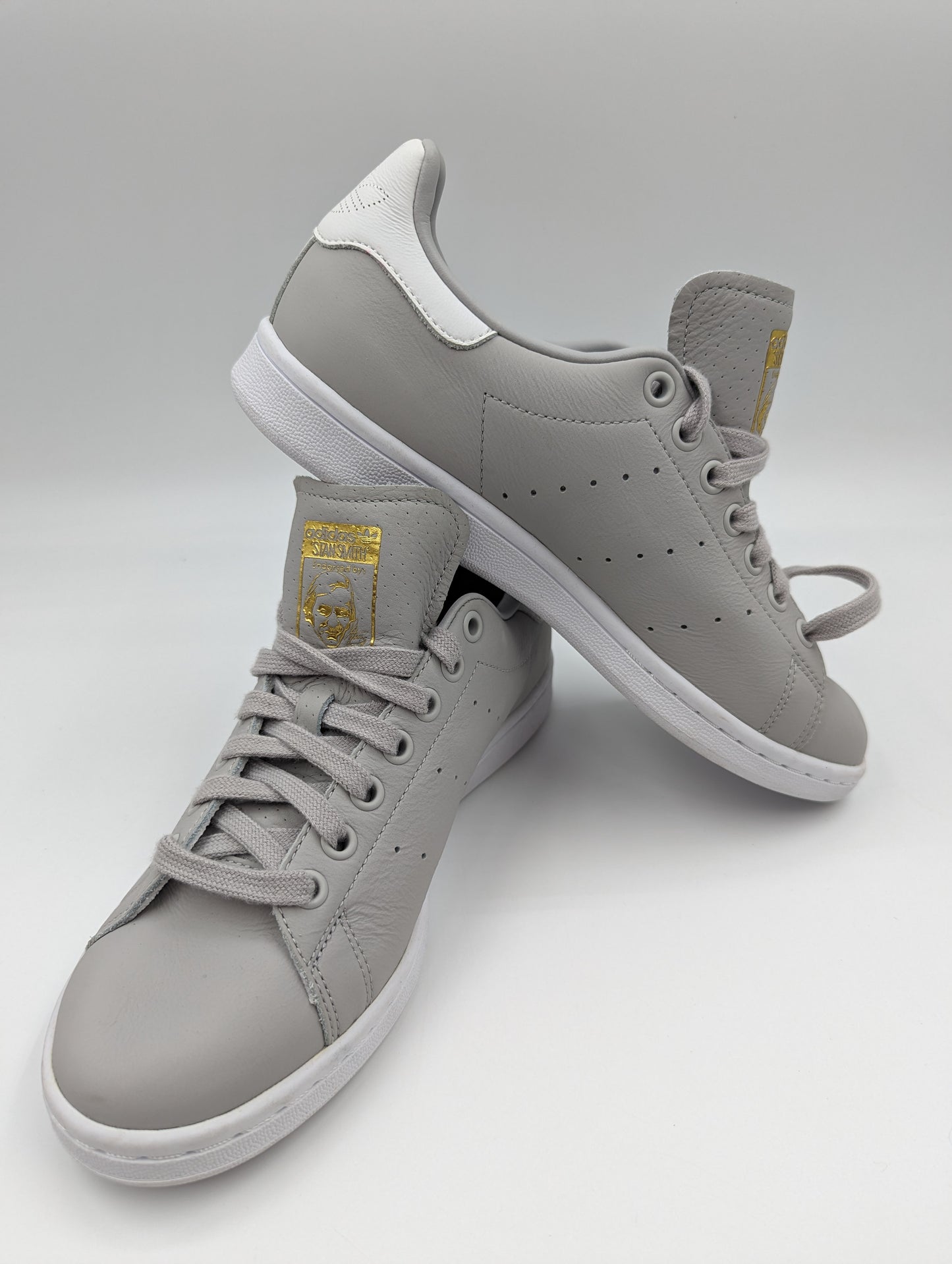 Adidas Stan Smith Casual Piel Gris / Blanco No 24