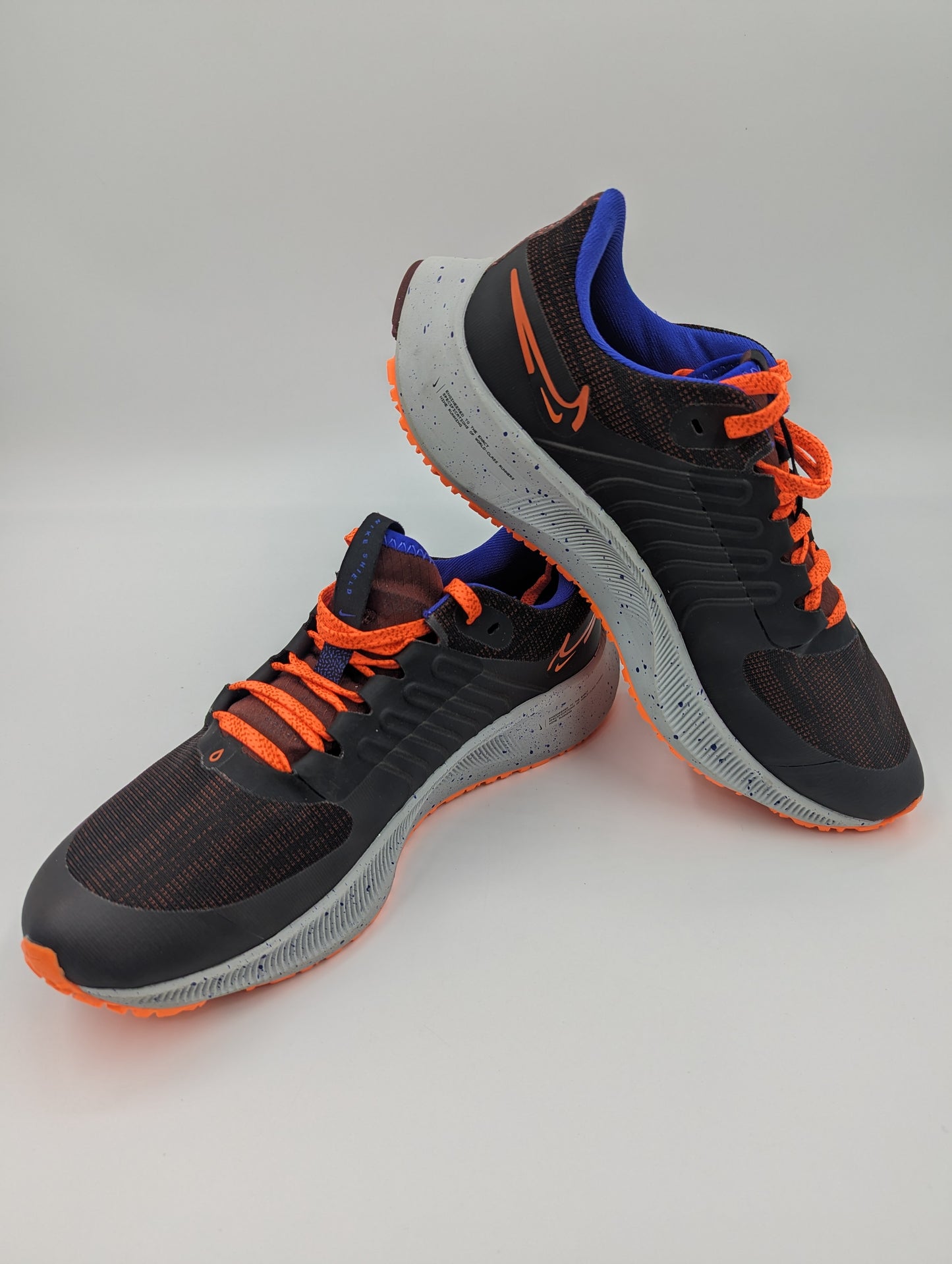 Nike Air Zoom Pegasus Shield Running Pro Negro / Naranja / Gris No 26