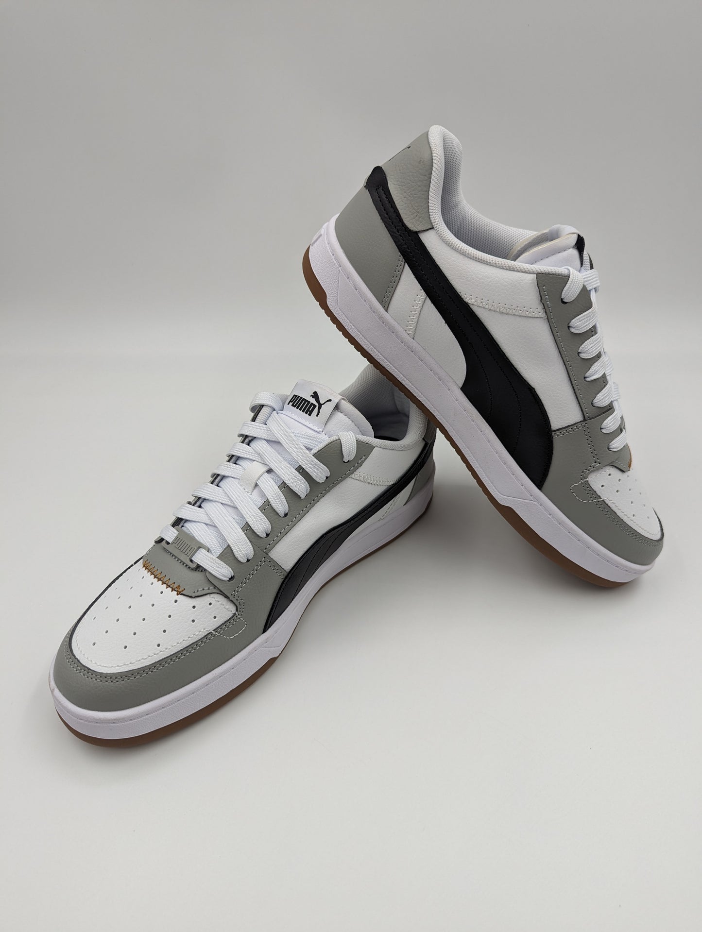 Puma Caven 2.0 Casual Blanco / Gris / Negro No 26
