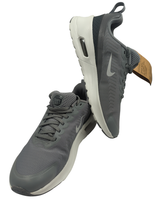 Nike Air Max Nuaxis Training Gris No 26.5