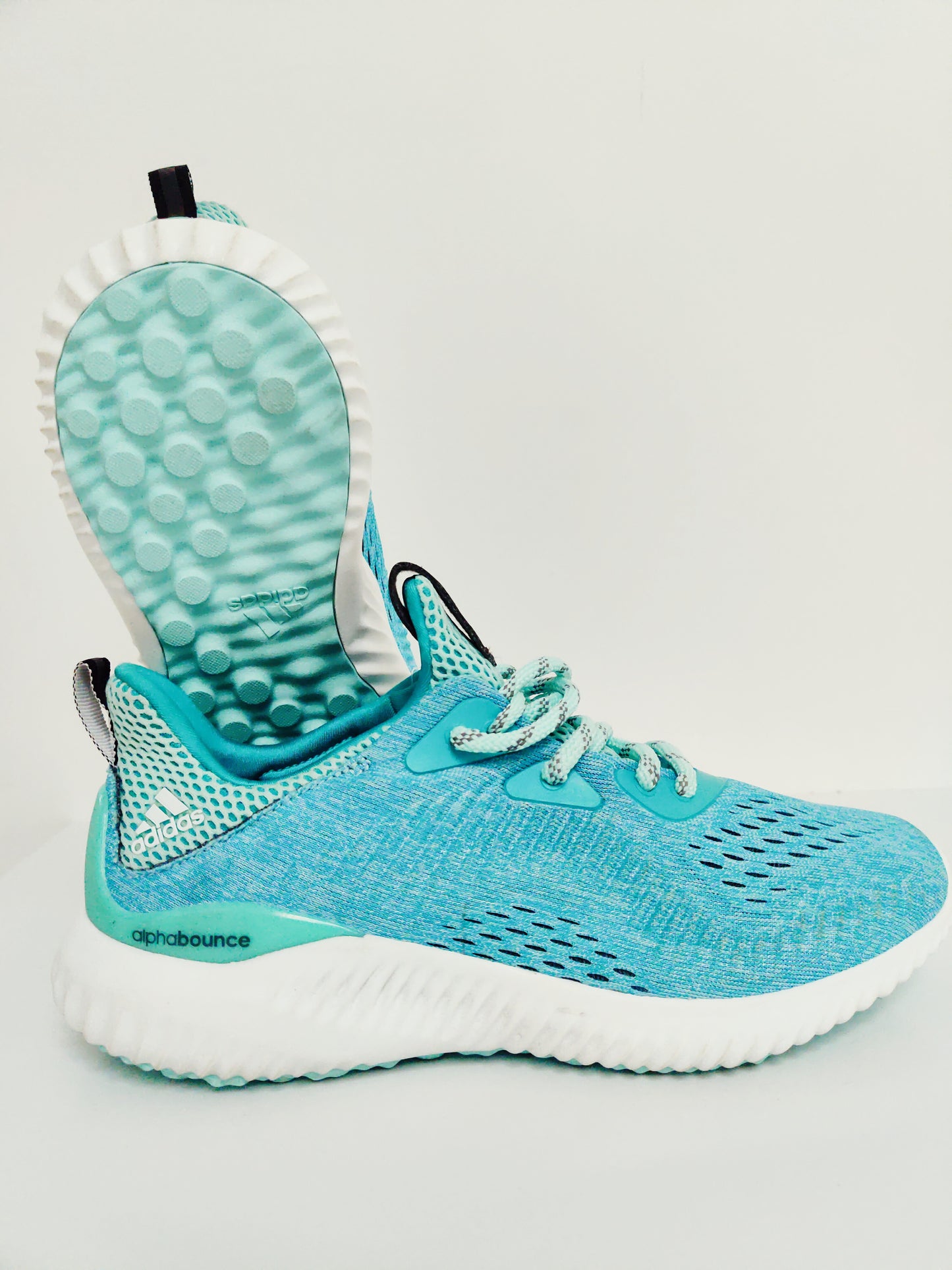 Adidas Alpha Bounce Azul / No 24