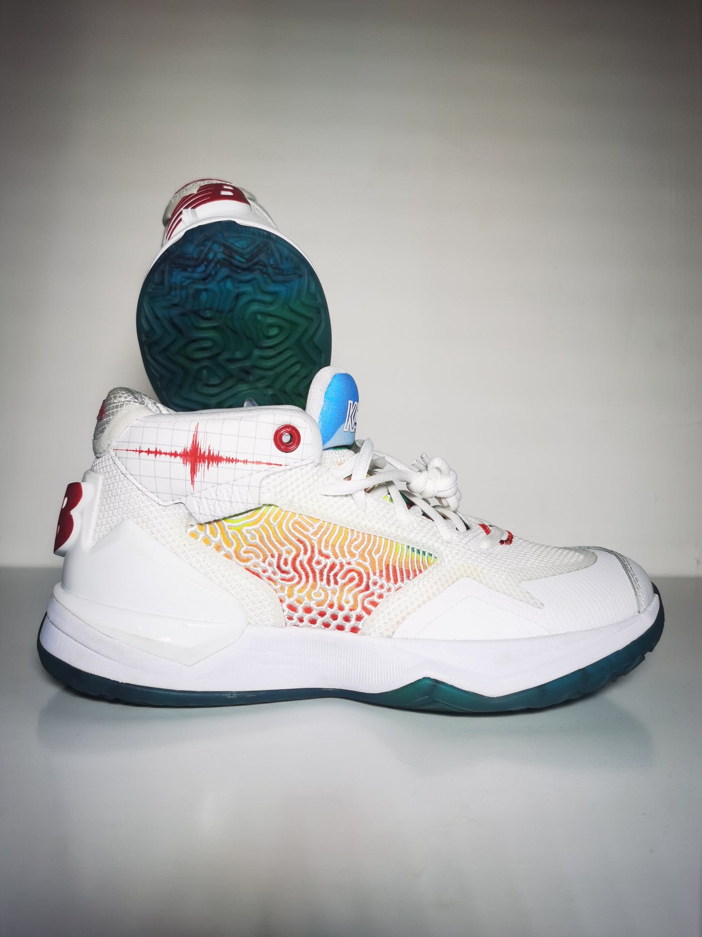 New Balance KAWHI Basketball Blanco No 24.5