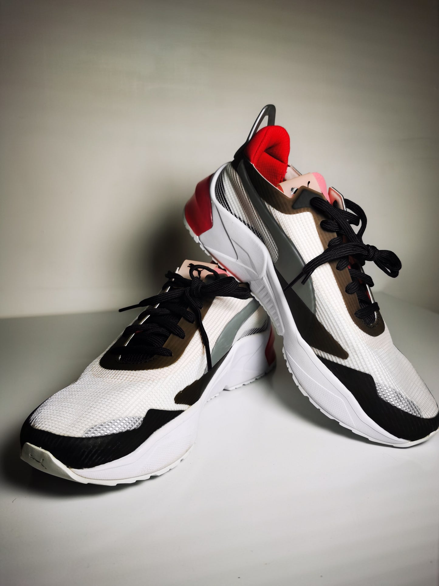Puma LqdCell Blanco / Gris / Rosa No 25