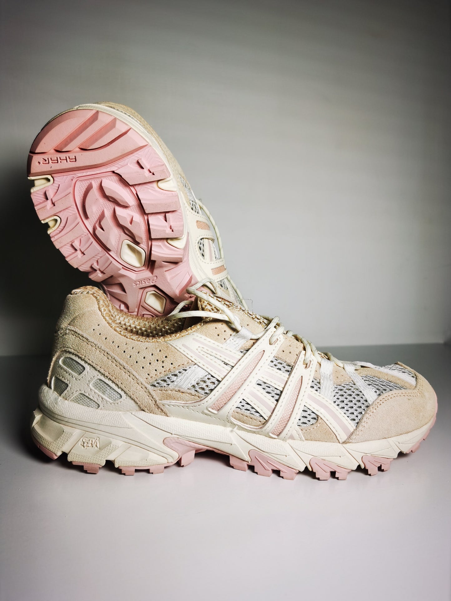 Asics Gel Sonoma Beige / Rosa No 24