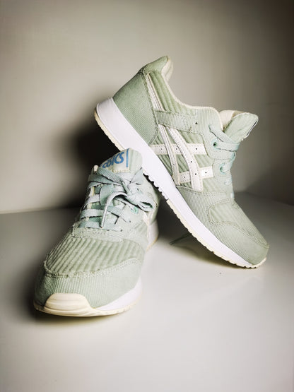 Asics Lite Classic Verde Pastel / Blanco No 24