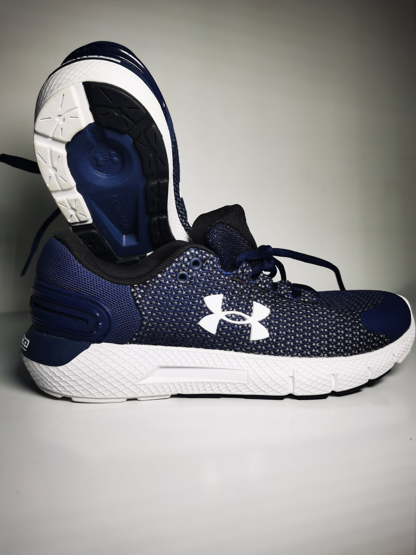 Under Armour Charged Rogue Azul / Blanco No 25.5