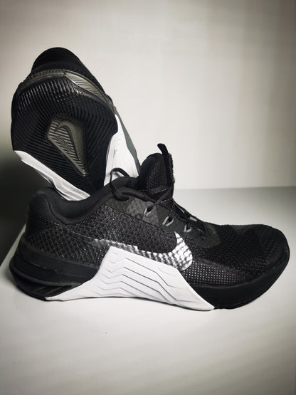 Nike Hyperlift Negro / Blanco No 24.5
