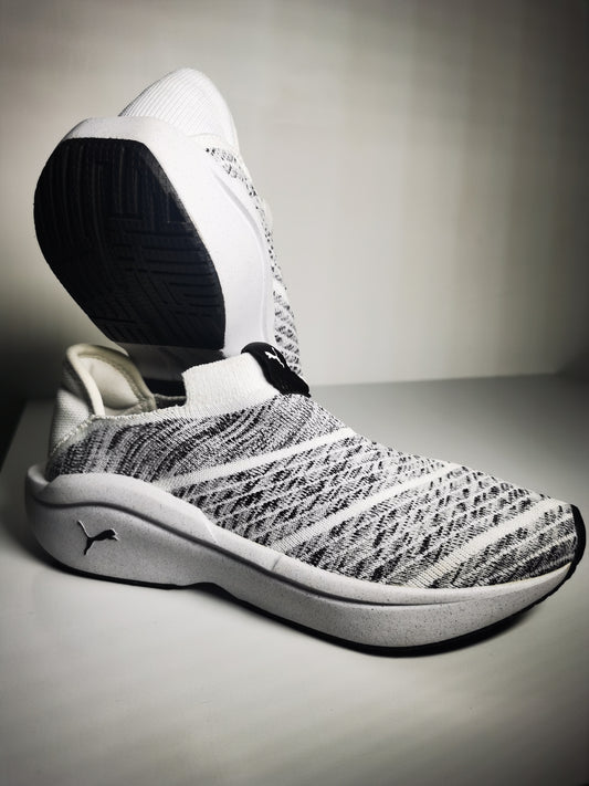 Puma Slip-On Gris / Blanco No 23.5