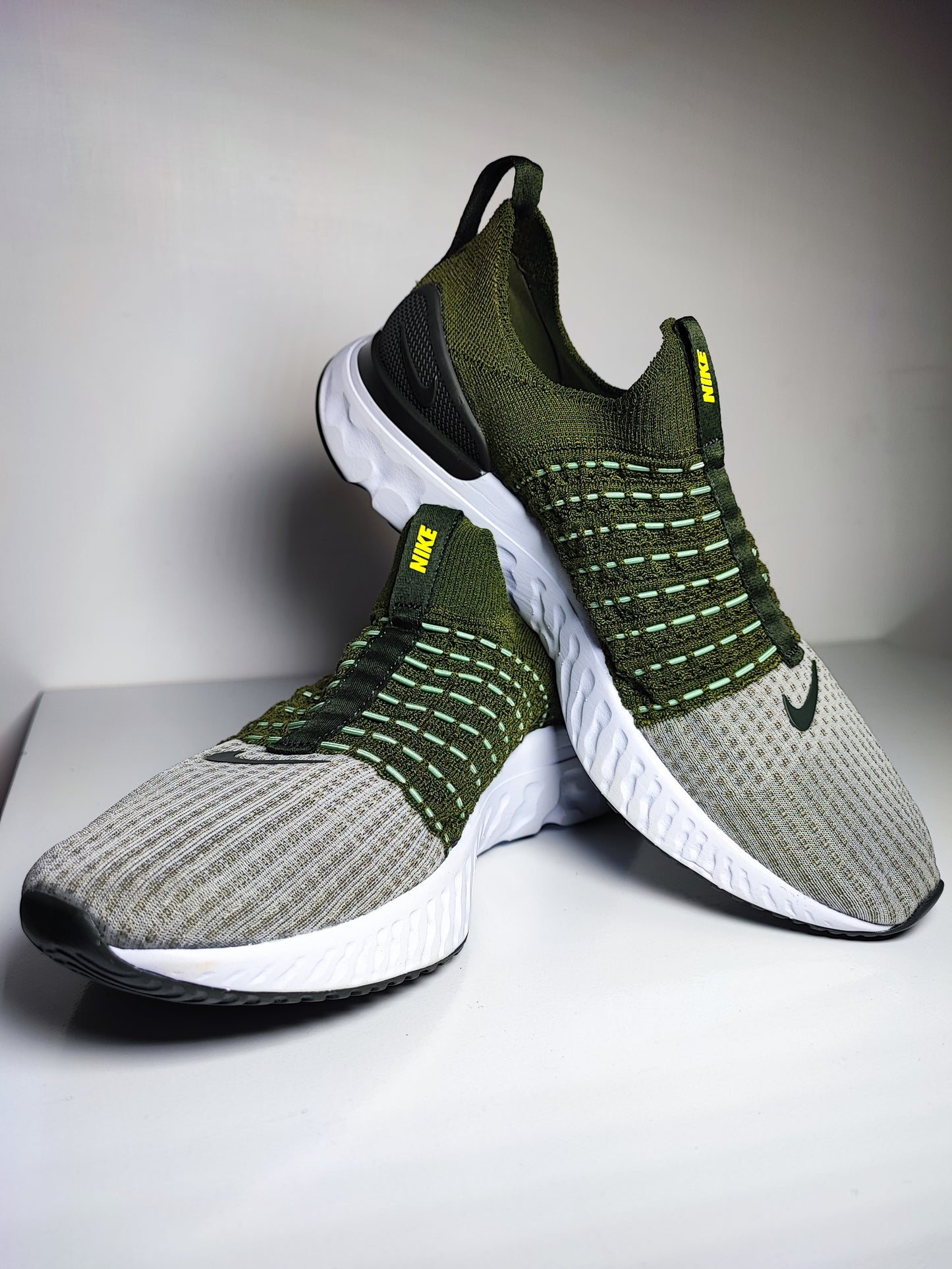 Nike Flip On React Verde / Blanco No 27