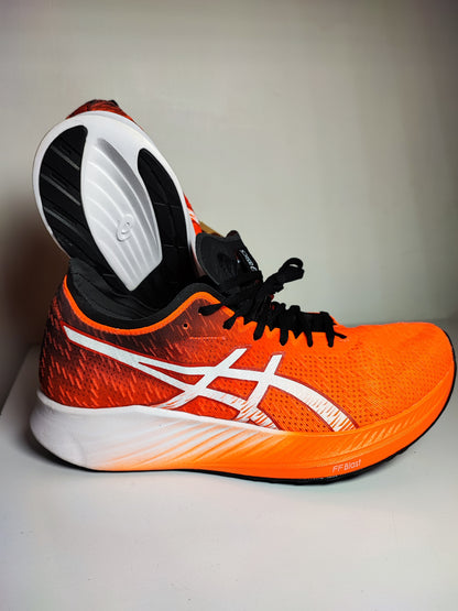 Asics Magic Speed Running Naranja/ Blanco No 26