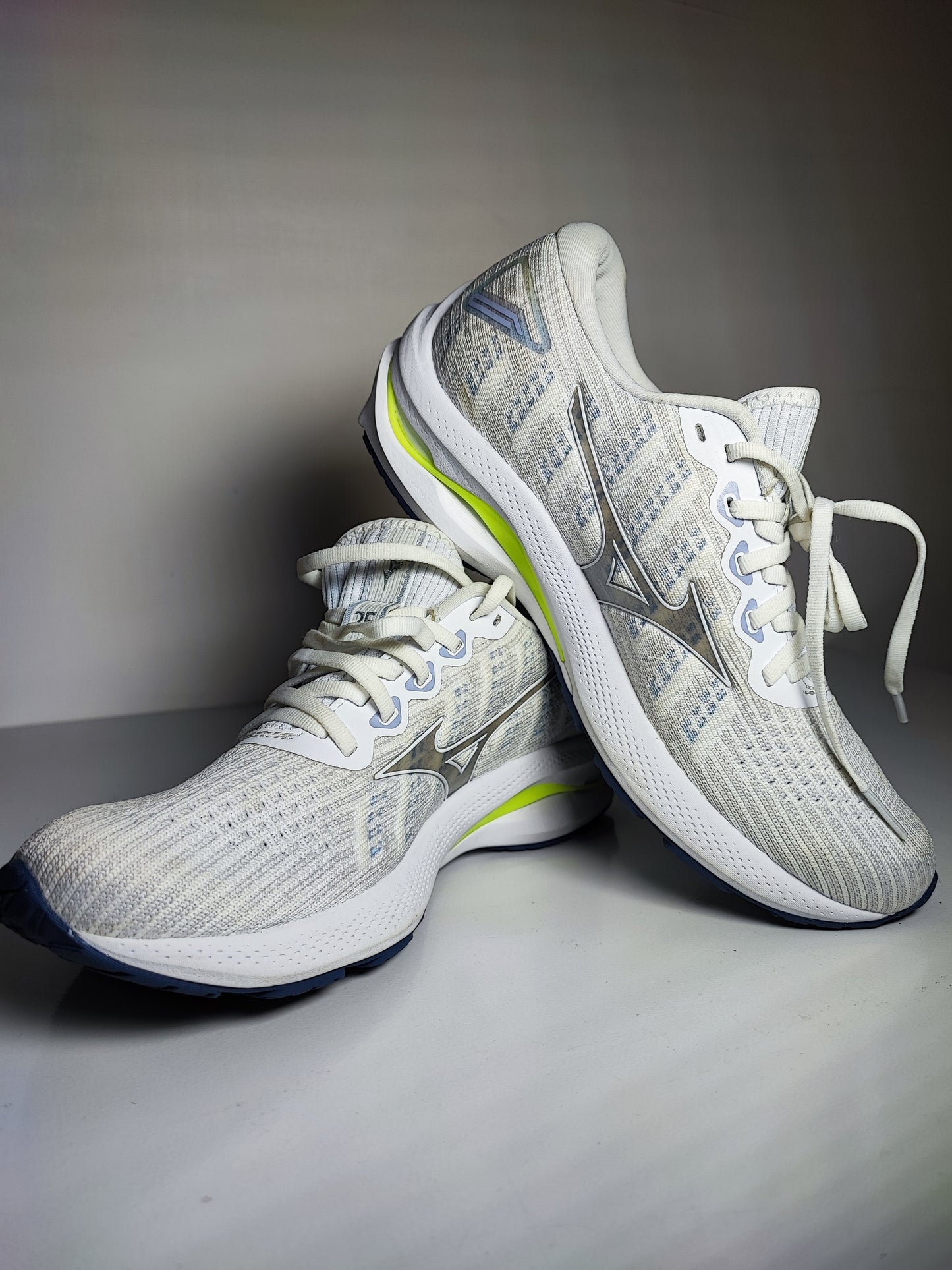 Mizuno Wave Rider Gris / Verde No 24.5