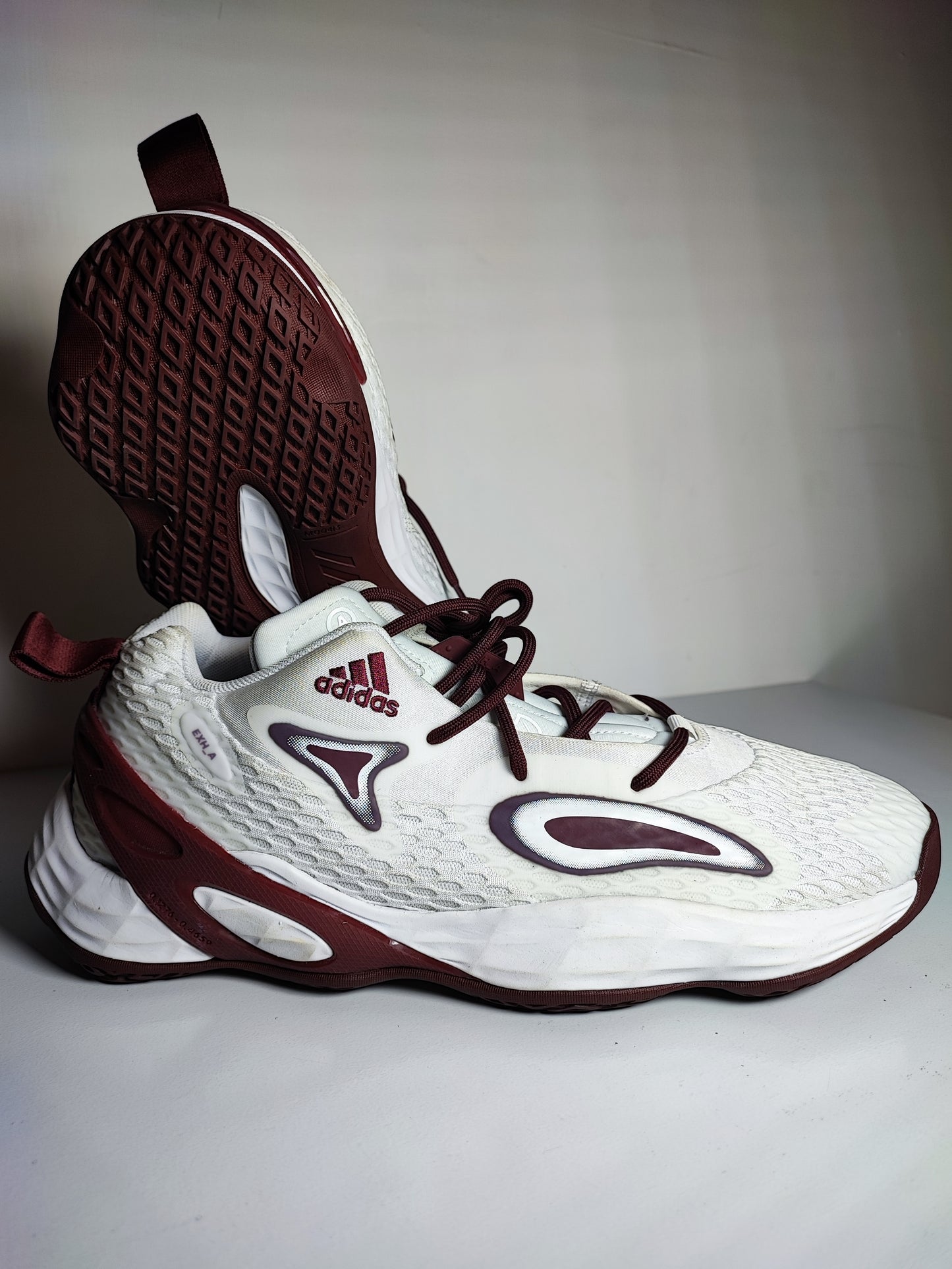 Adidas Exha Basketball Blanco / Vino No 29