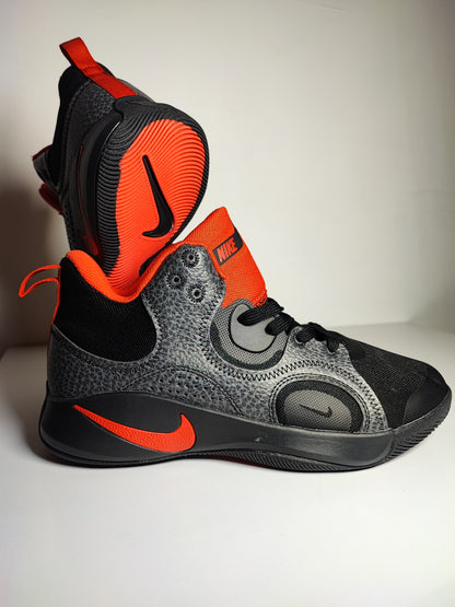 Nike Basketball Negro / Rojo No 26