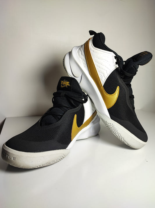 Nike Hustle Basketball Negro / Dorado No 25