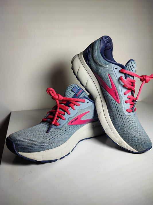 Brooks Trace Gris / Rosa No 25