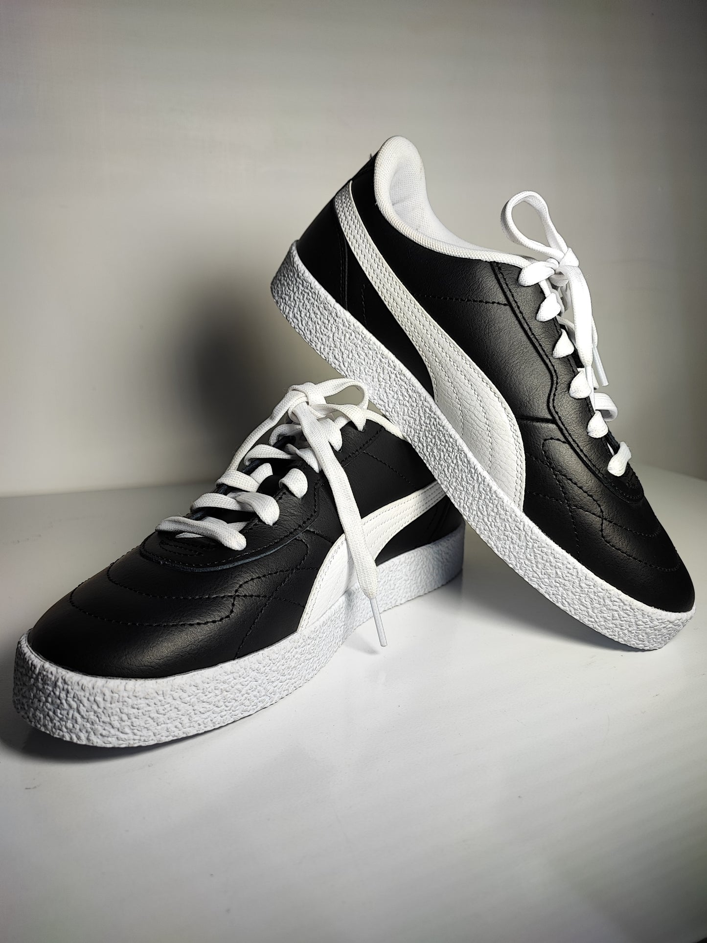 Puma Casual Negro / Blanco No 25