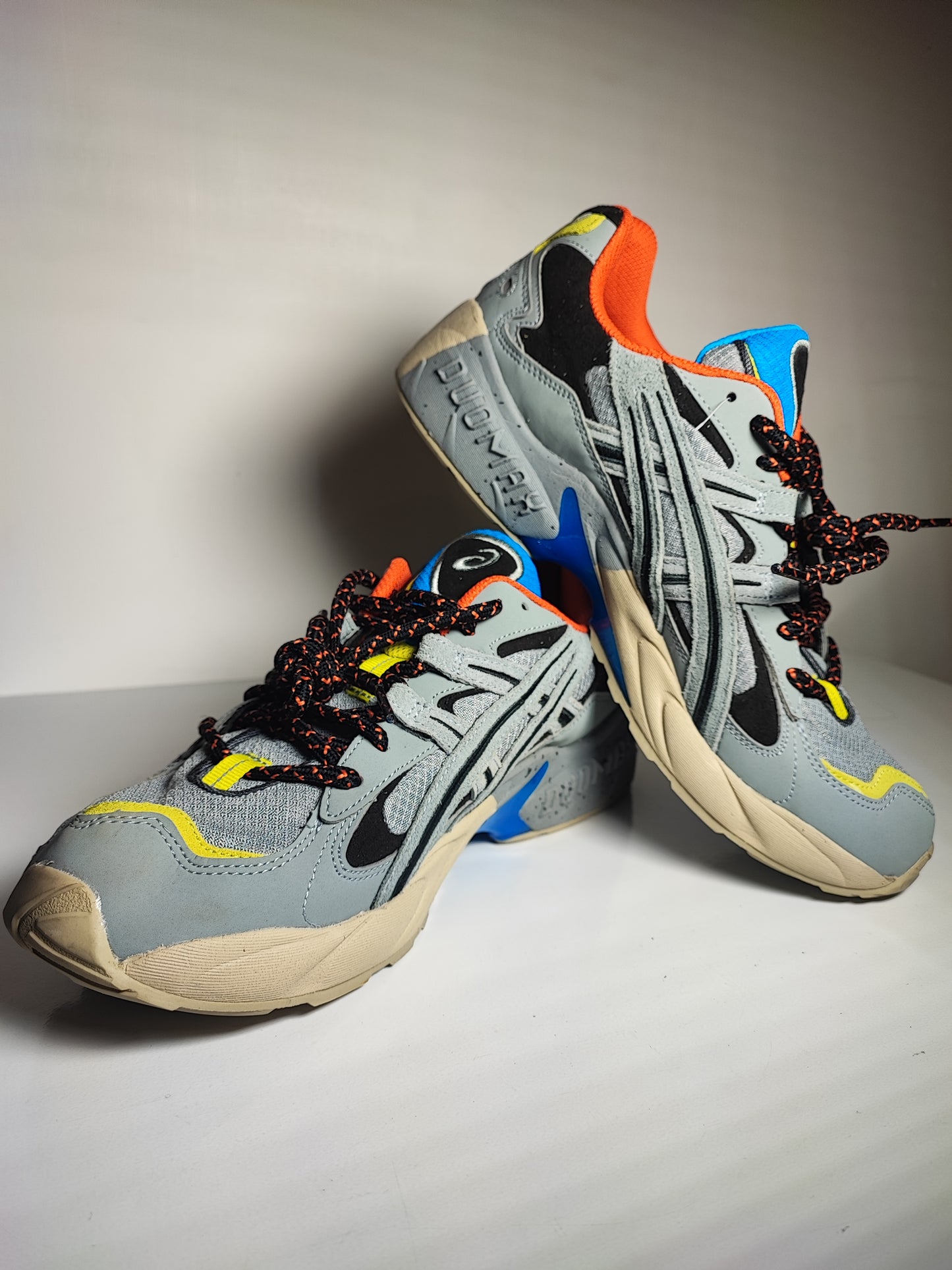 Asics Gel Duomax Gris / Colors No 28
