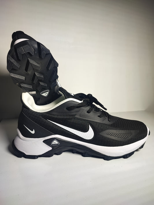 Nike ACG Trail Negro No 27
