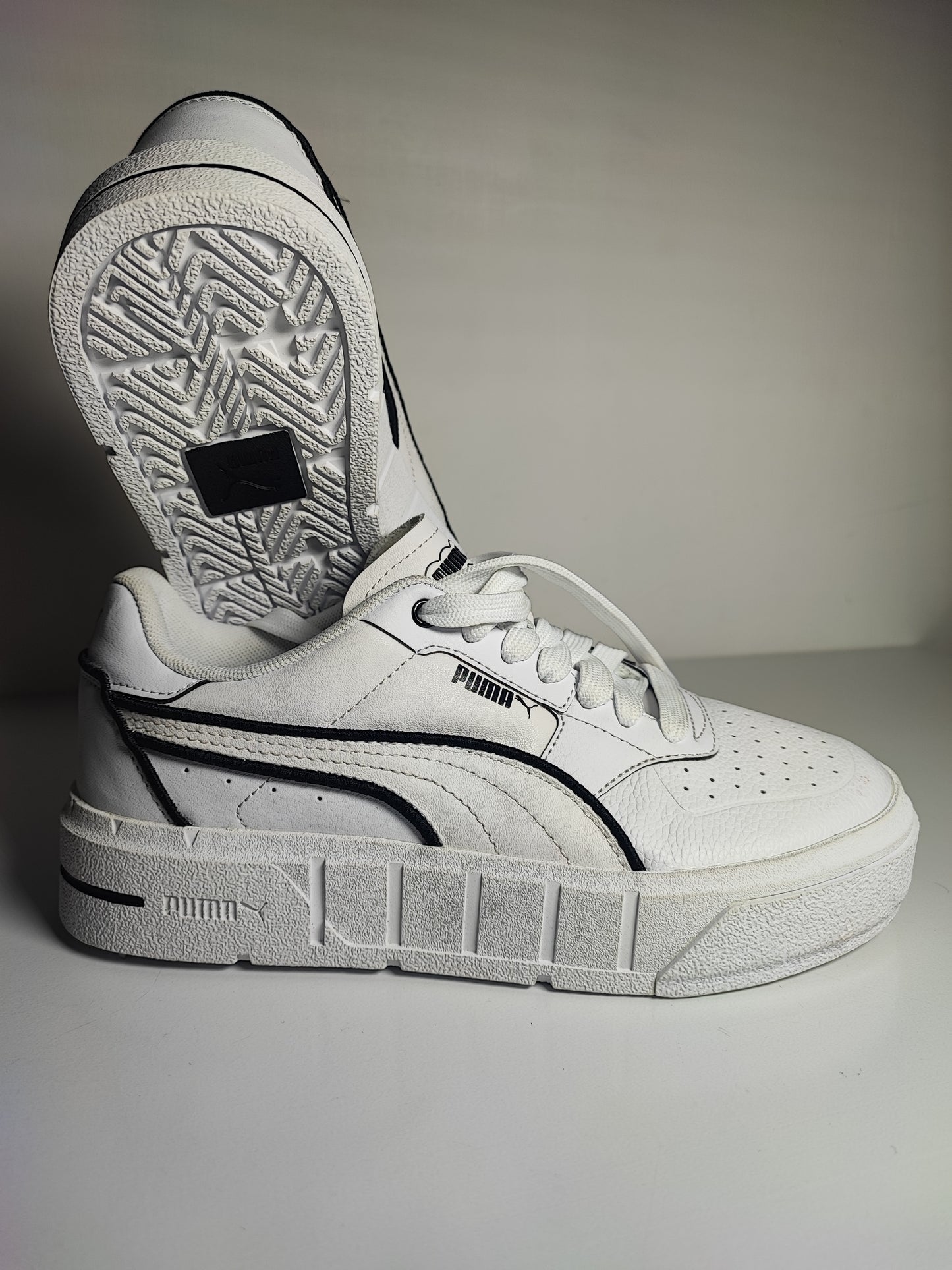 Puma Mayze Bordado Blanco / Negro No 23.5