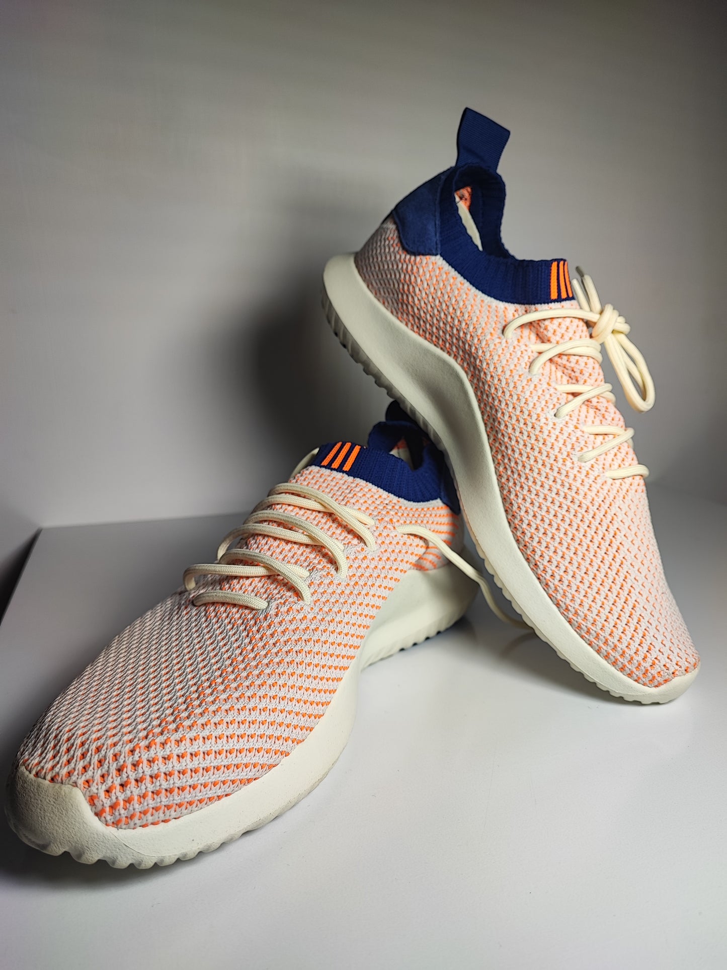 Adidas Tubular Shadow Beige / Naranja / Azul No 28
