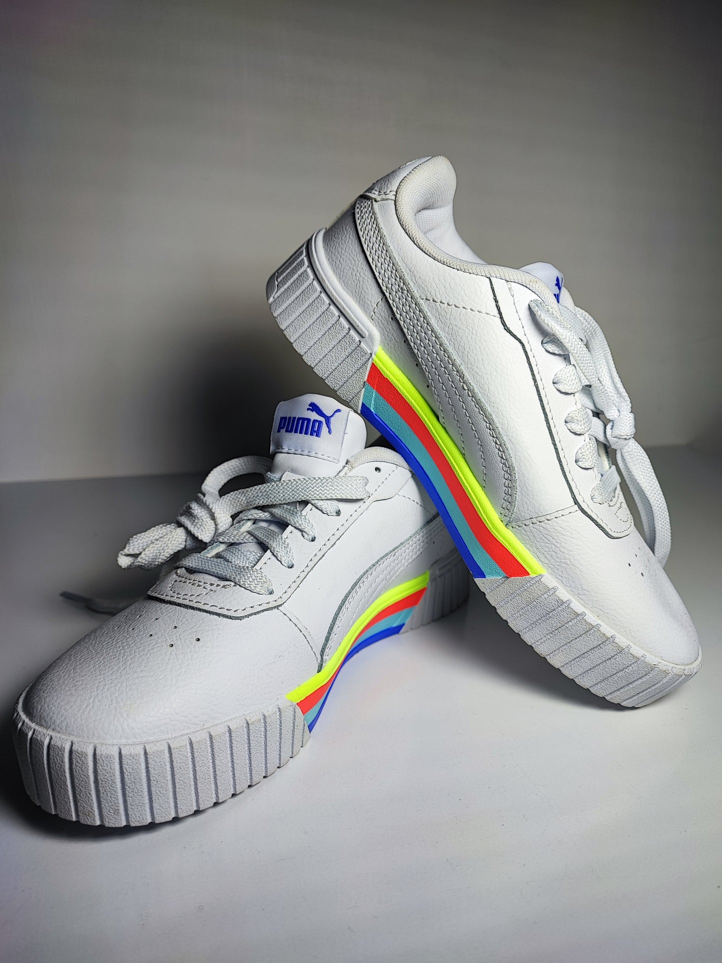 Puma Casual Blanco / Lineas Verde, Rojo, Azul No 22