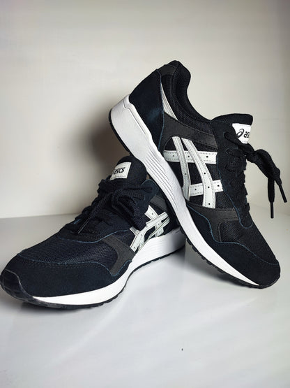 Asics Casua H8K2L Negro / Blanco No 26