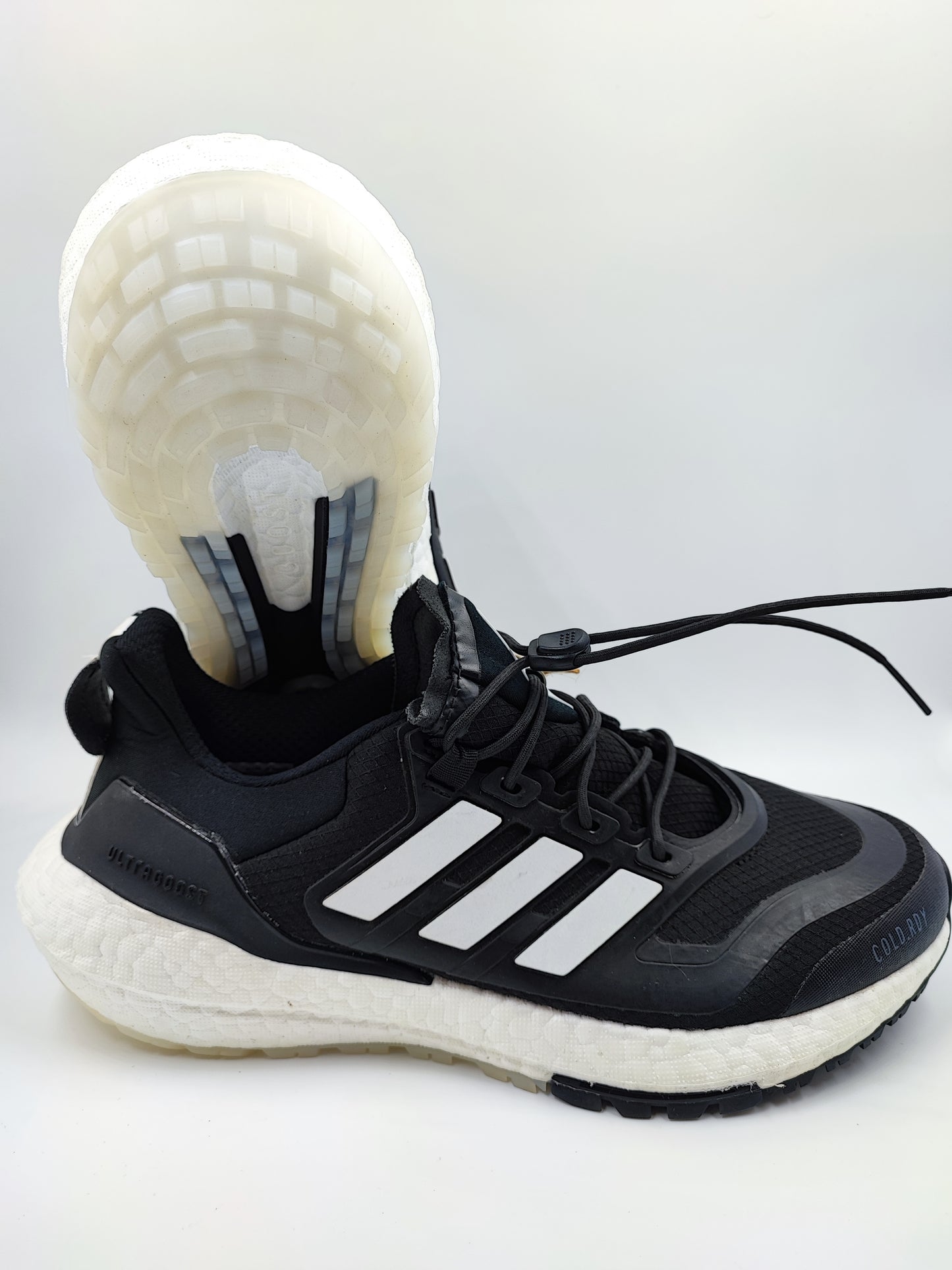 Adidas Ultraboost 2.2 Trail Running Negro / Blanco No 24