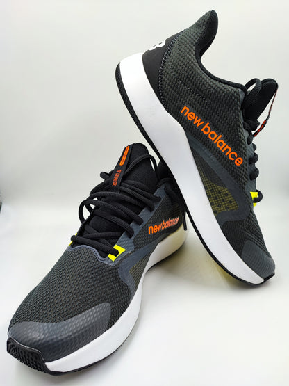 New Balance TNR Running Gris / Naranja No 27.5