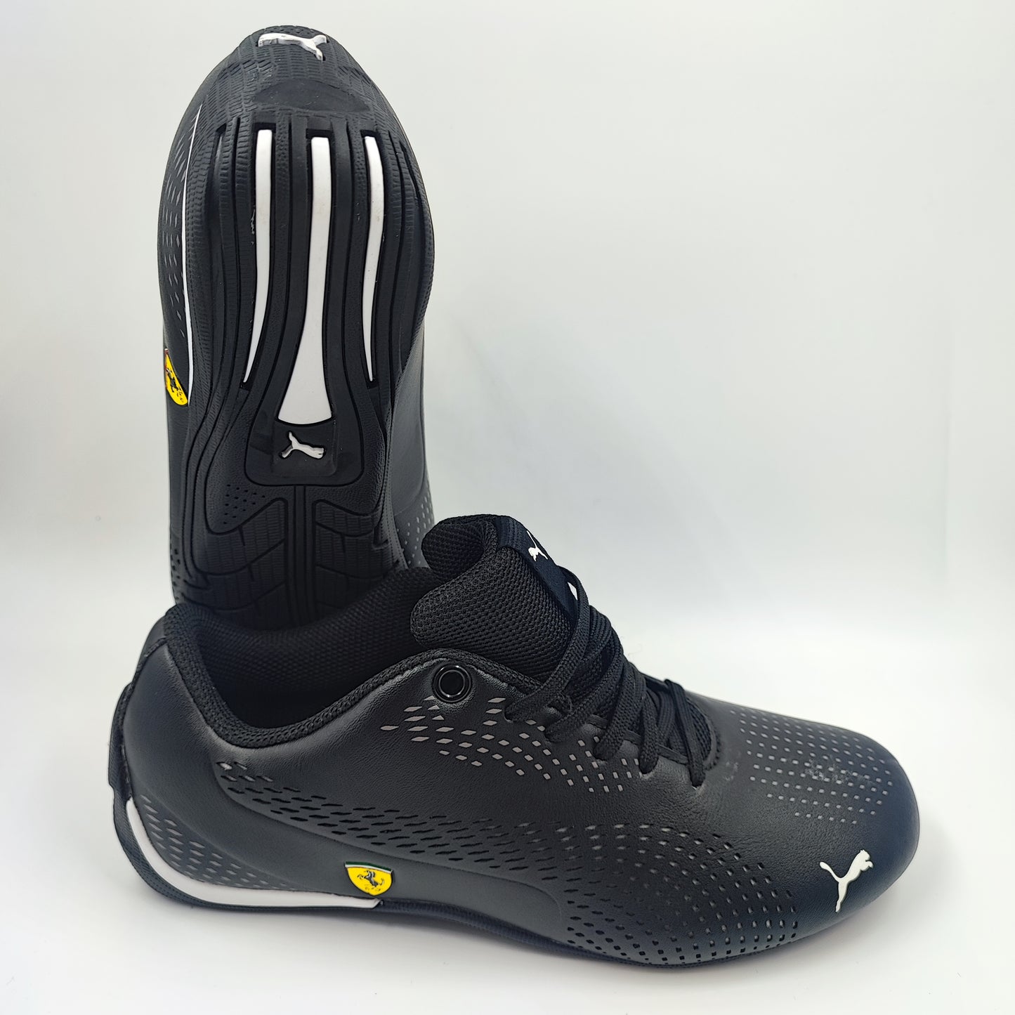 Puma Ferrari Formula 1 Casual Negro No 22