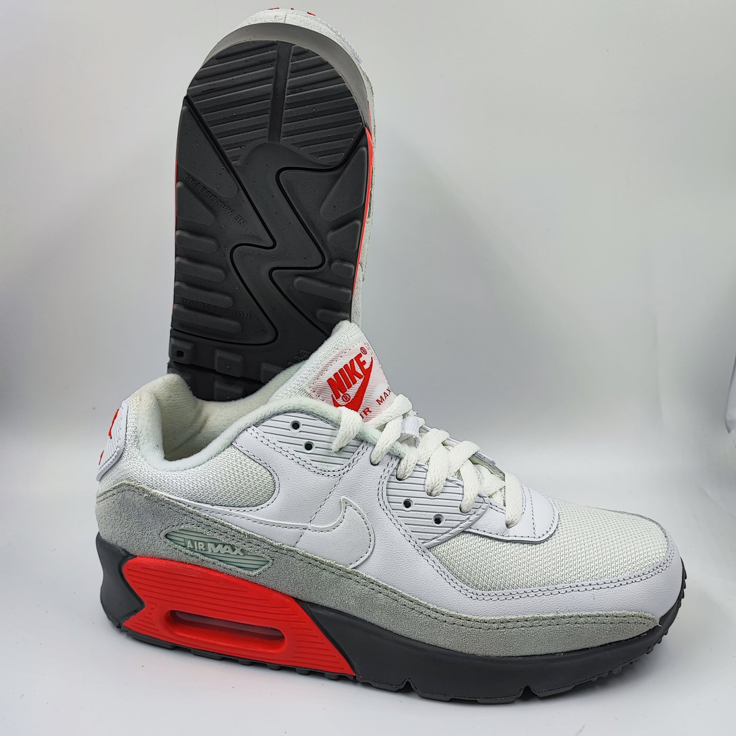 Nike Air Max 90 Casual Running / Training Gris / Rojo / Blanco No 23.5