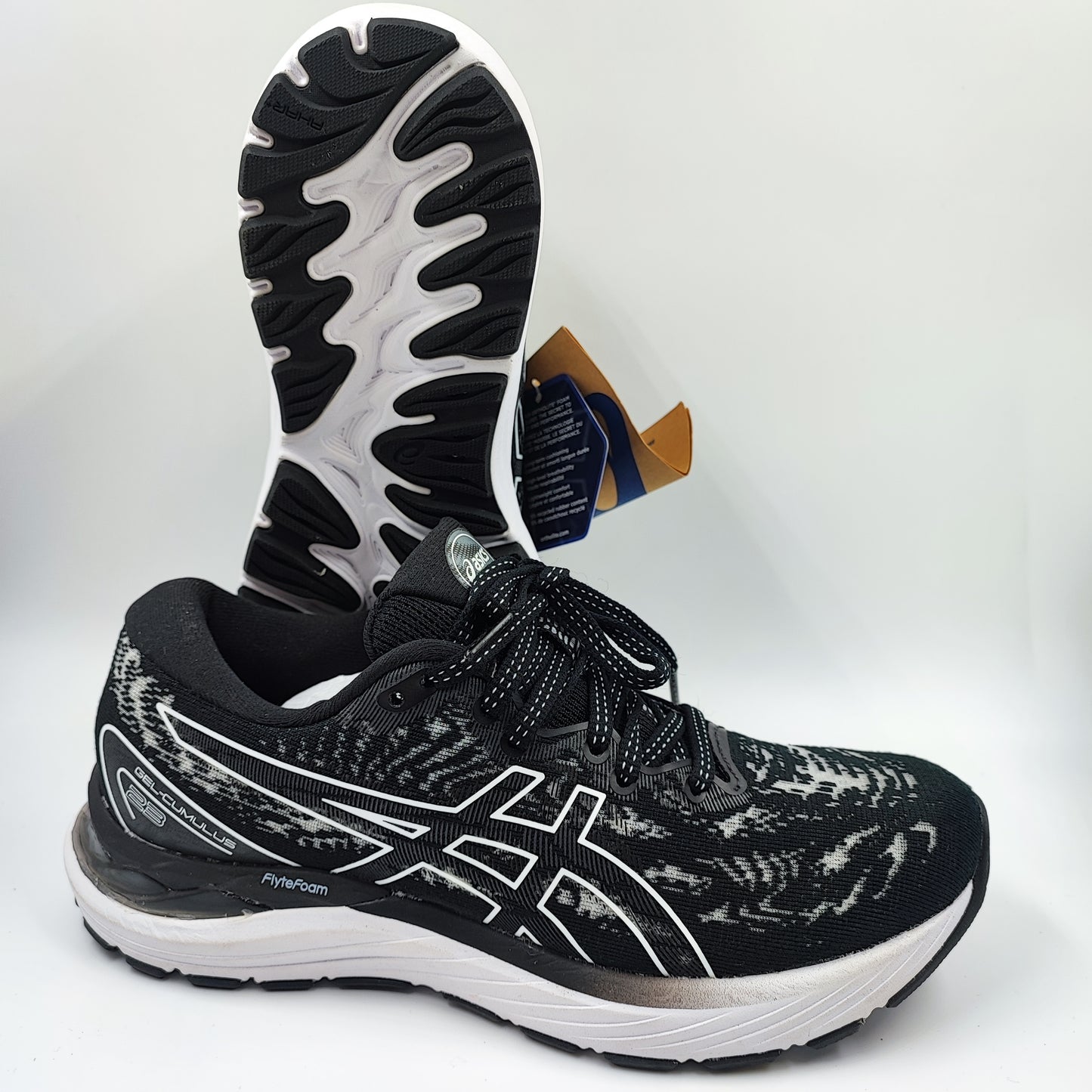 Asics Gel Cumulus 23 Negro / Blanco No 23