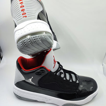 Jordan Basketball Negro / Rojo No 27