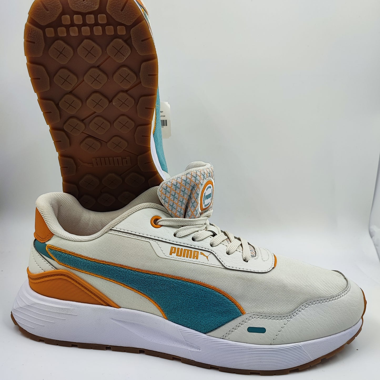 Puma Runtamed Plus Retro Running Casual Beige / Verde No 27