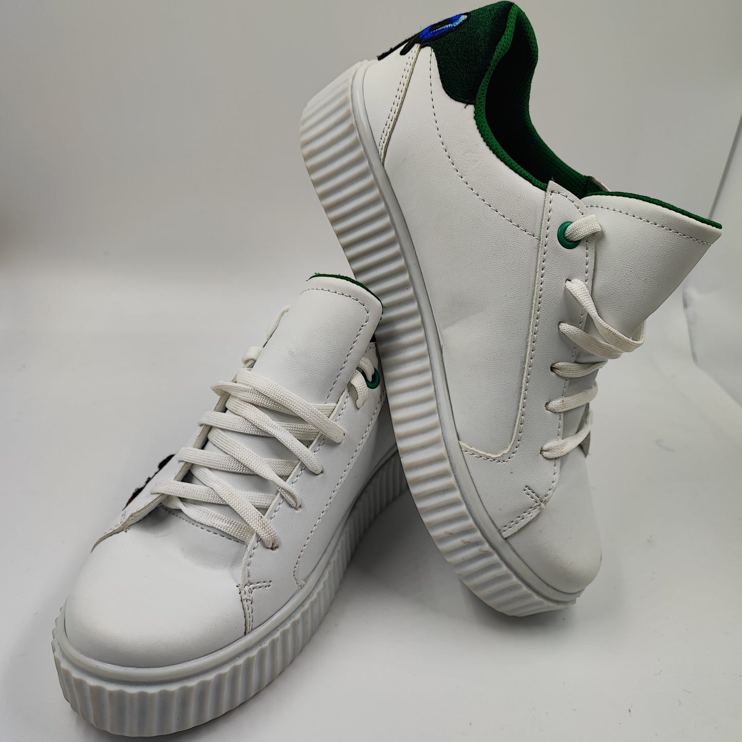 Tenis Dorothy Gainor Blanco / Bordado No 23