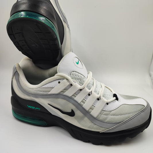 Nike  Airmax VGR Running / Training Gris / Blanco / Verde No 25