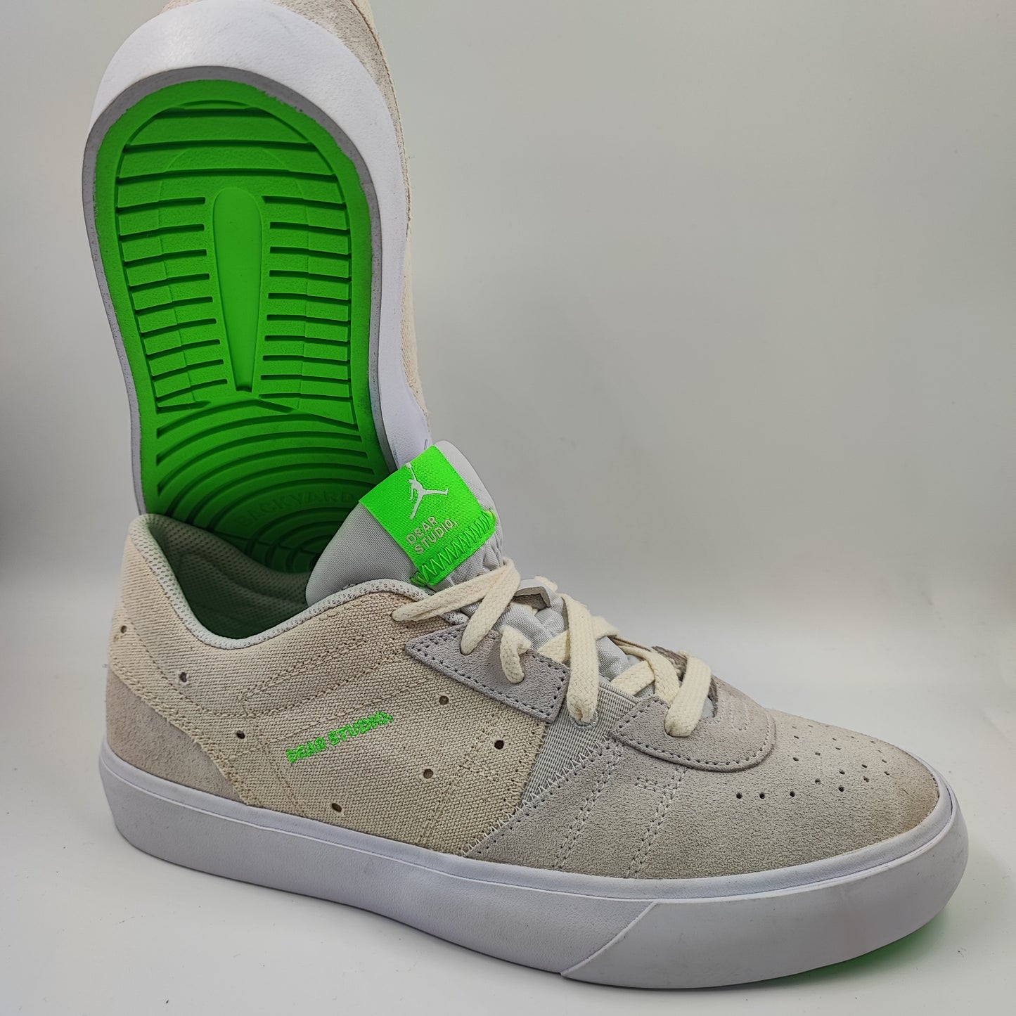 Jordan Dear Studio Casual Beige / Verde No 26.5