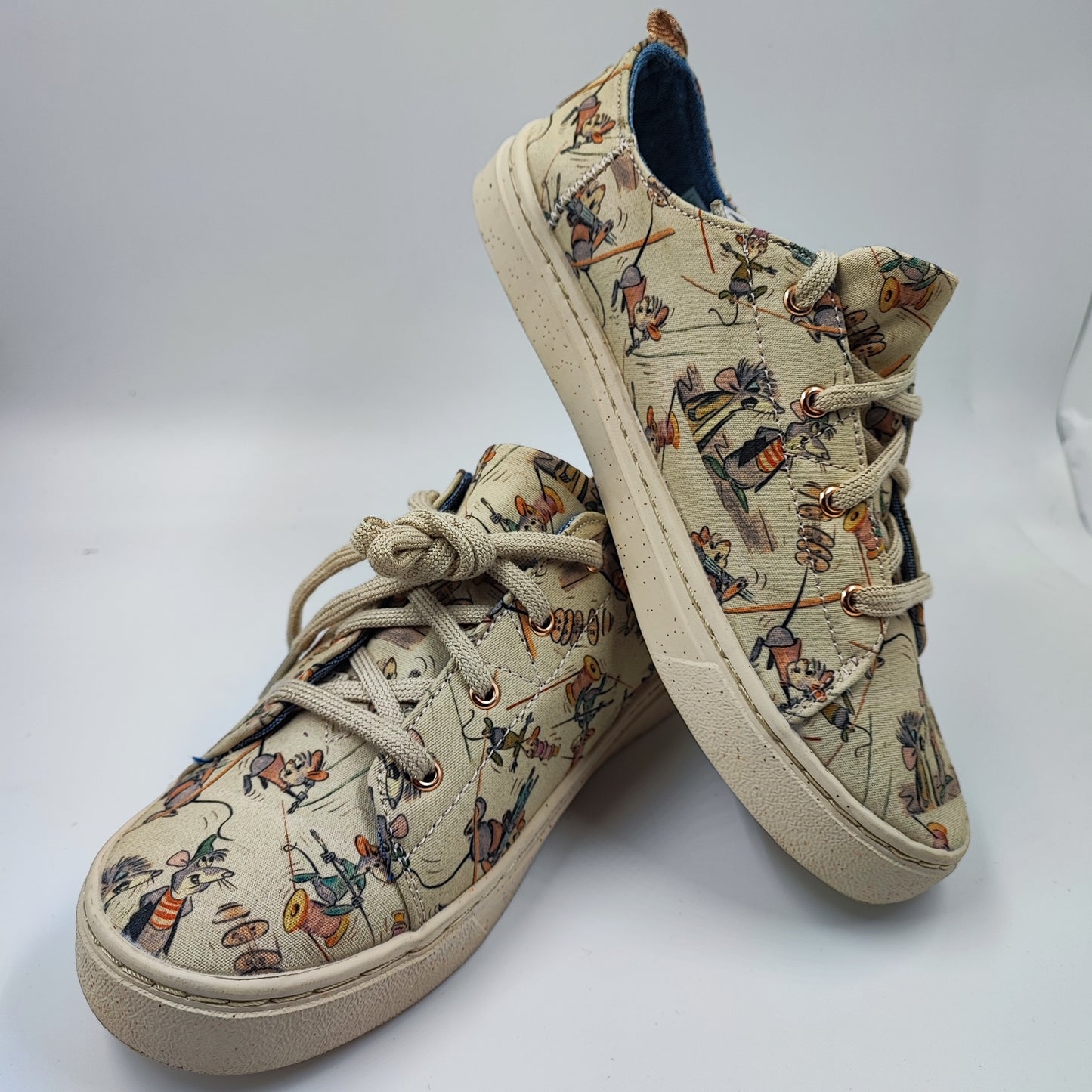 Disney Toms Cenicienta Casual Cafe No 23