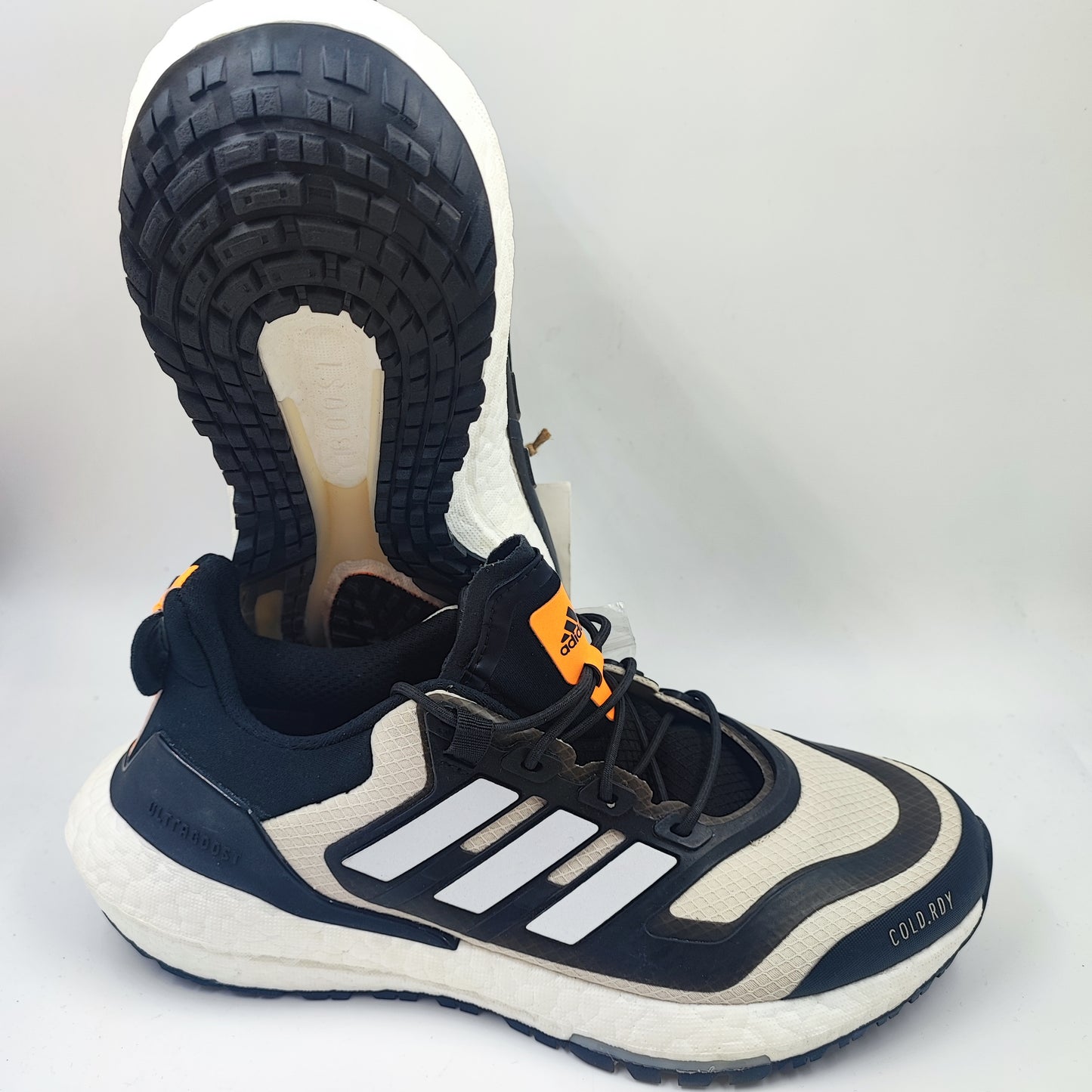 Adidas Ultraboost 22 Running Trail Negro / Blanco No 24