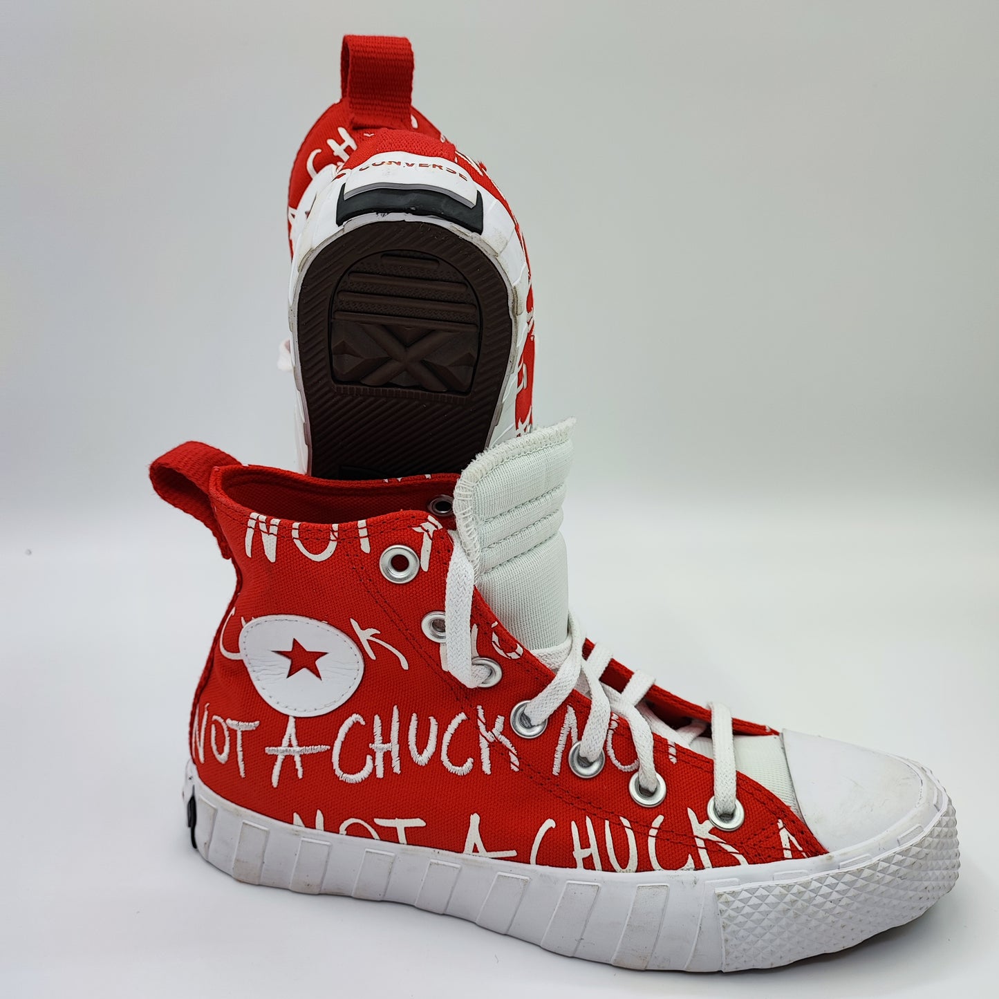 Converse Not A Chuck  Bota Rojo / Blanco No  22