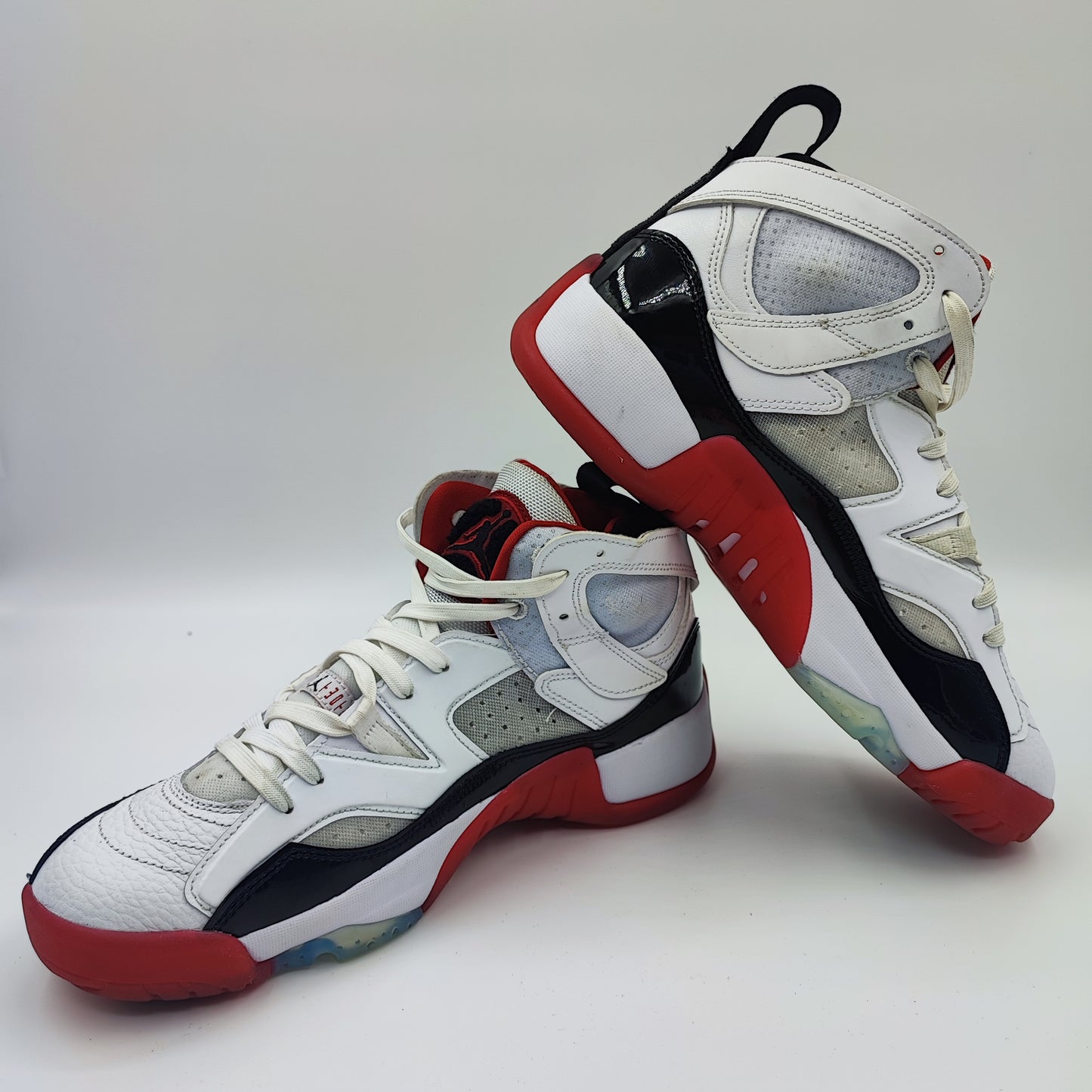 Michael Jordan XIV Basketball Blanco / Rojo / Charol Negro No 27.5