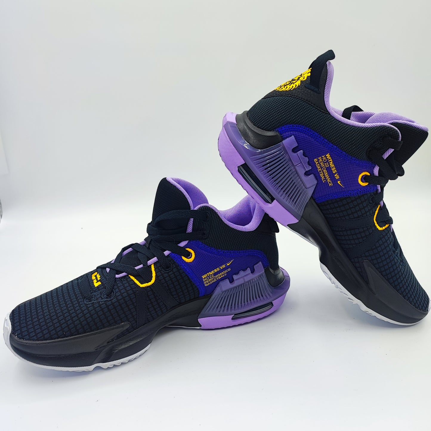 Lebron James Witness VII Basketball Performance No 27.5