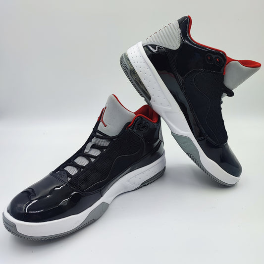 Michael Jordan Aura Basketball Pro Negro / Gris / Blanco No 27.5