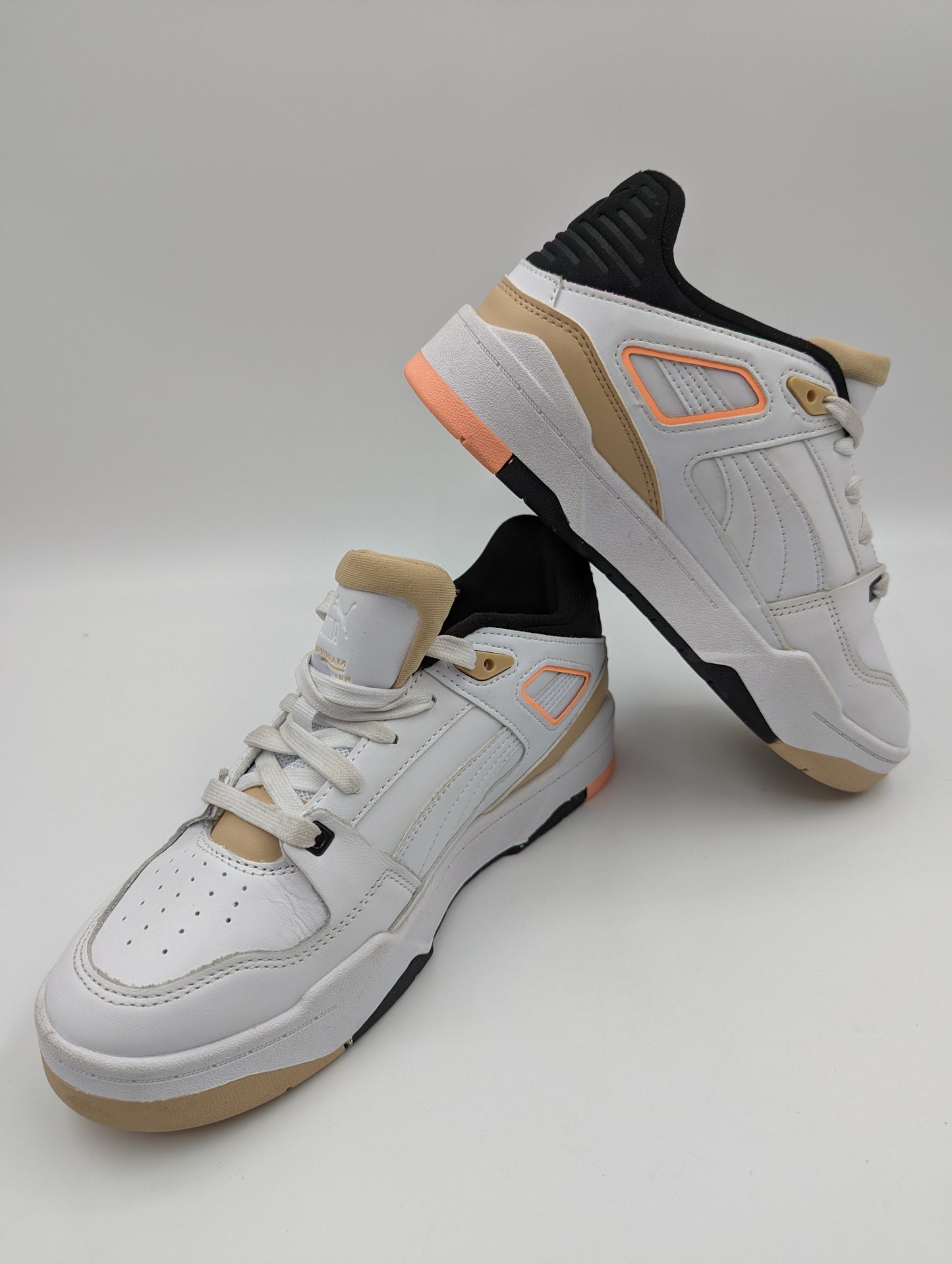 Puma Slipstream Casual Blanco / Beige / Negro / Tonos Naranja No 24