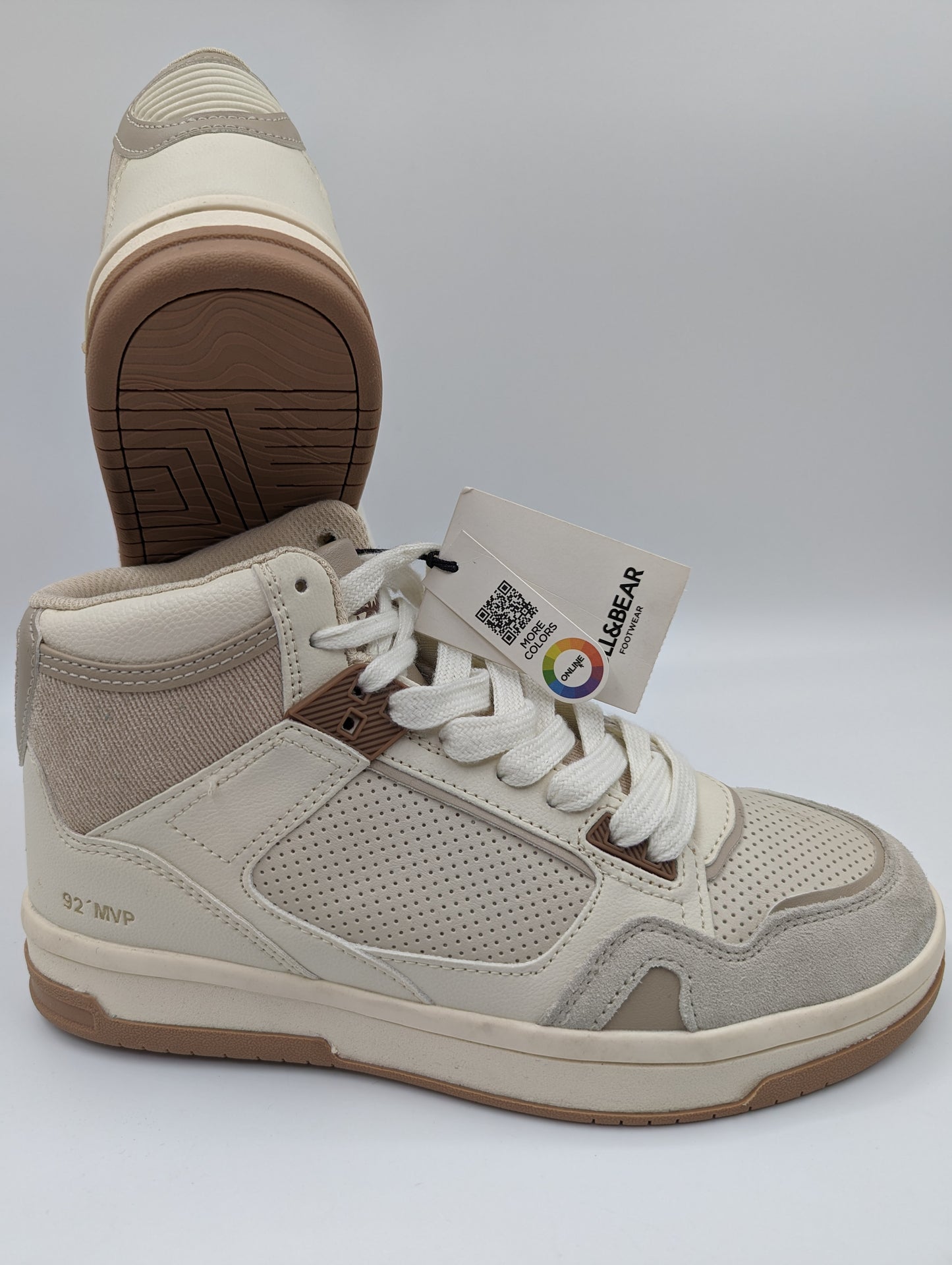 Pull And Bear Bota Casual Beige / Café No 24.5