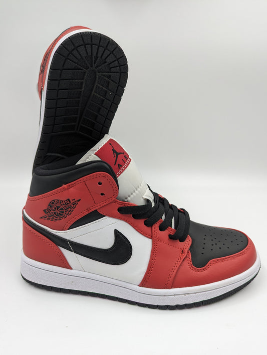 Nike Jordan Retro 1 Rojo / Negro / Blanco No 25