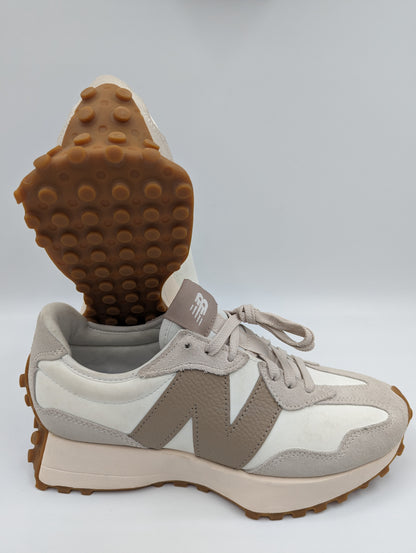 New Balance 327 Retro Casual / Training Beige / Cafe No 25