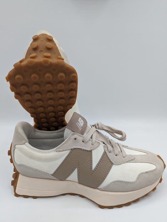 New Balance 327 Retro Casual / Training Beige / Cafe No 25